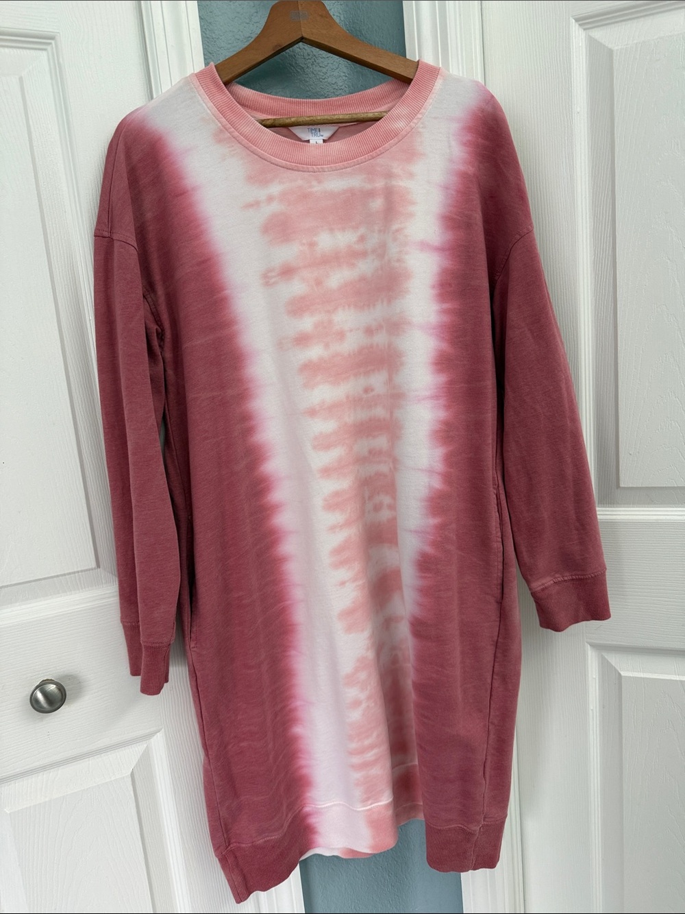 Time & Tru Tie-Dye Long Sleeve Sweat shirt Dress size large